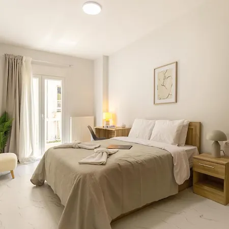 Modern Warmth Designed For Rest & Flow Thessaloniki