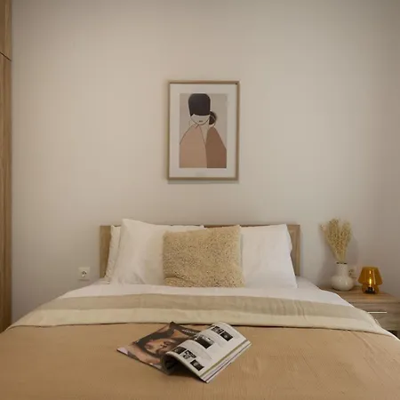 Апартаменты Modern Warmth Designed For Rest & Flow Салоники