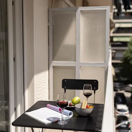 Modern Warmth Designed For Rest & Flow *