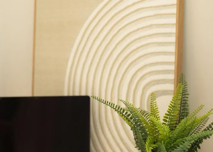 Modern Warmth Designed For Rest & Flow Appartement