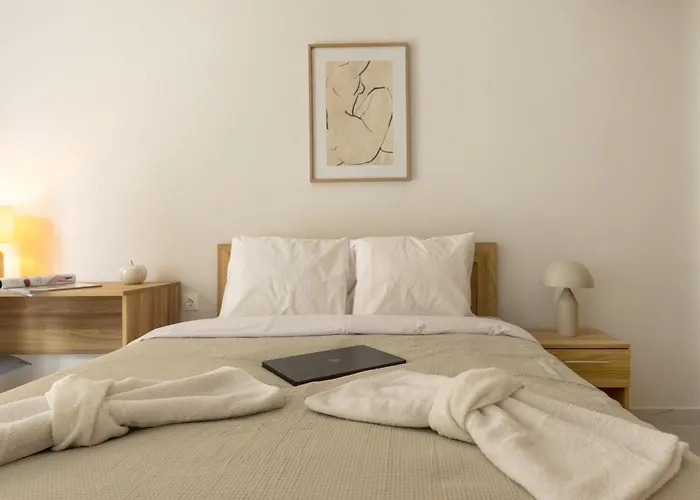 Apartment Modern Warmth Designed For Rest & Flow *